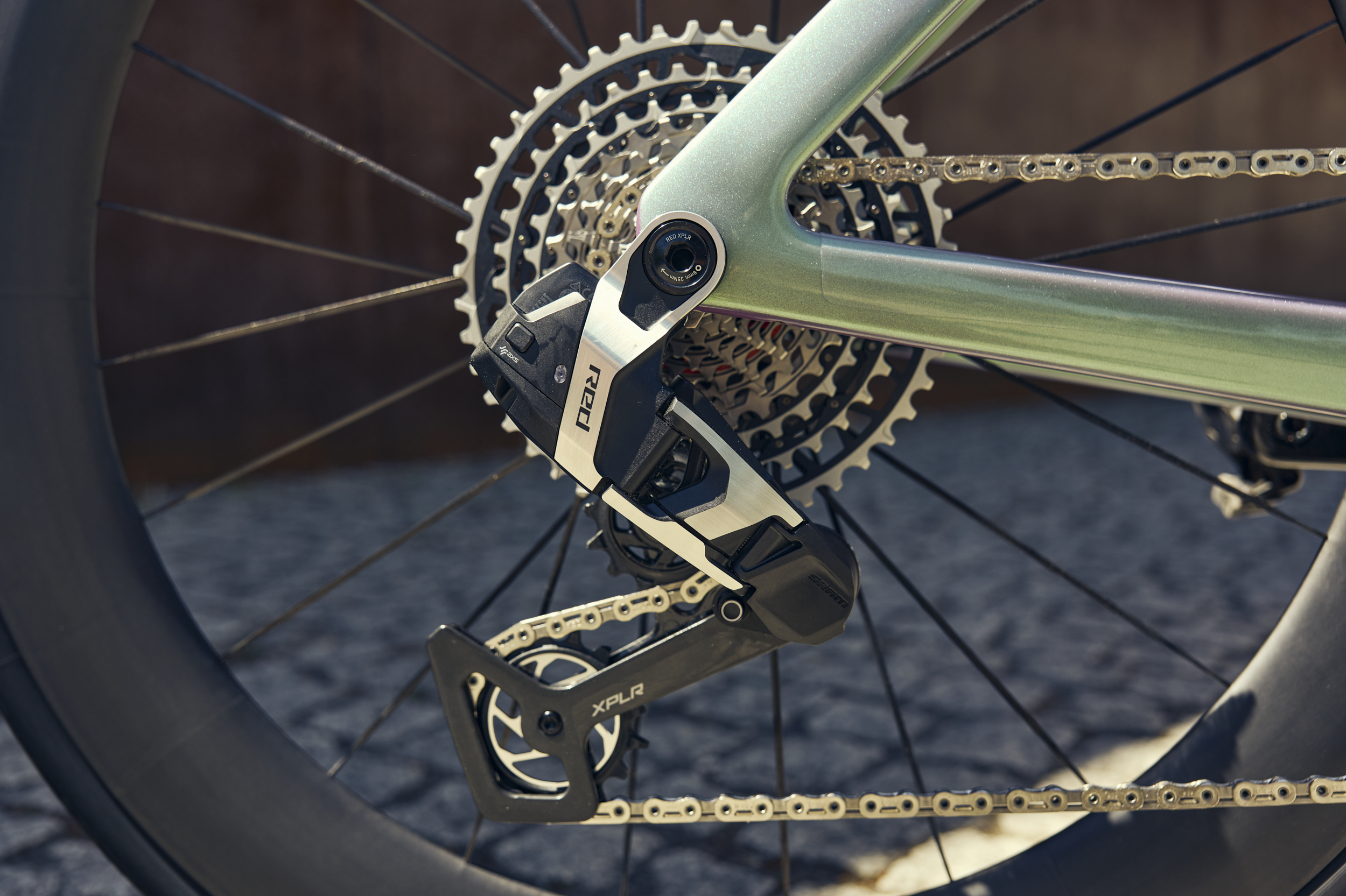 Canyon Aeroad CFR 2027 사이드뷰