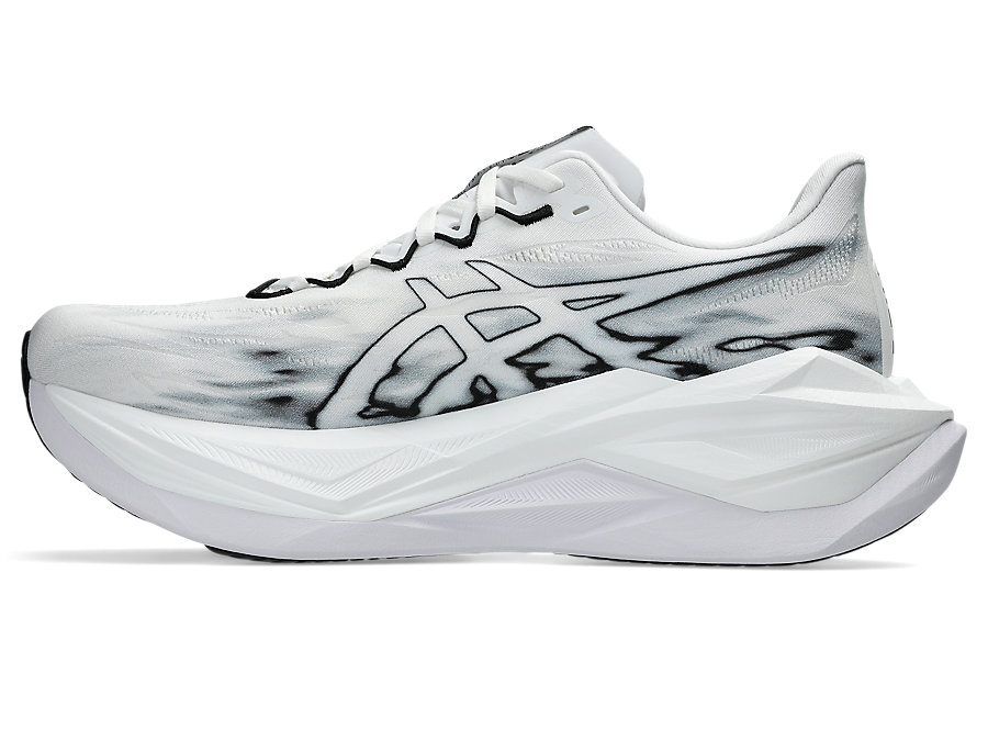 ASICS SUPERBLAST 3 사이드/탑뷰 — 어퍼 디테일